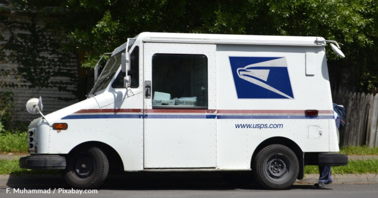 Postal Worker Saves Woman’s Life After Noticing She Wasn’t Checking Her Mail