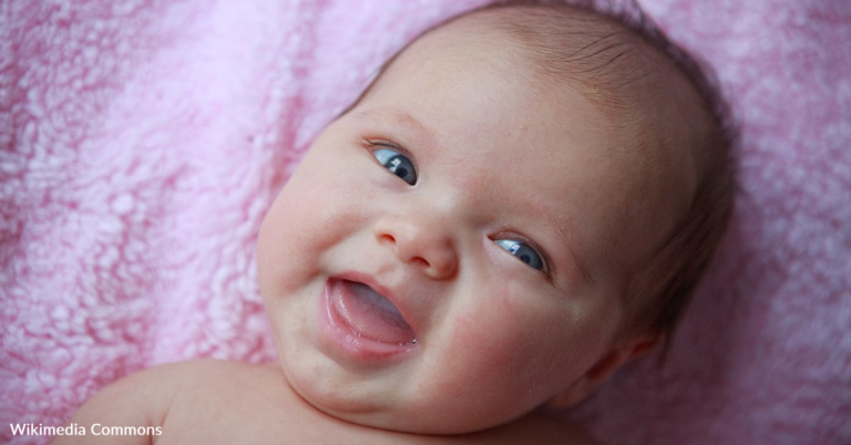 Baby Steals The Show During TV Weather Forecast