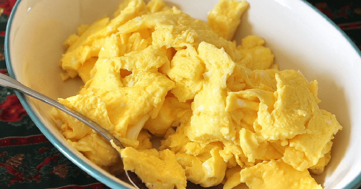 Dolly Parton Shares Hack For Making The Perfect Scrambled Eggs | 12 ...