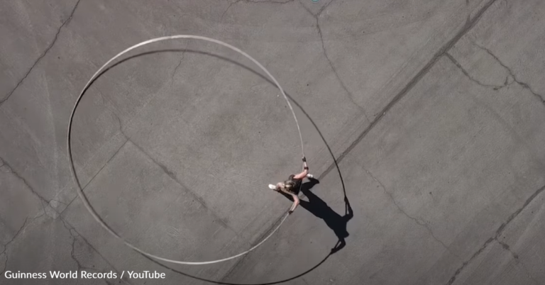 Woman Breaks World Record For Using World’s Largest Hula Hoop