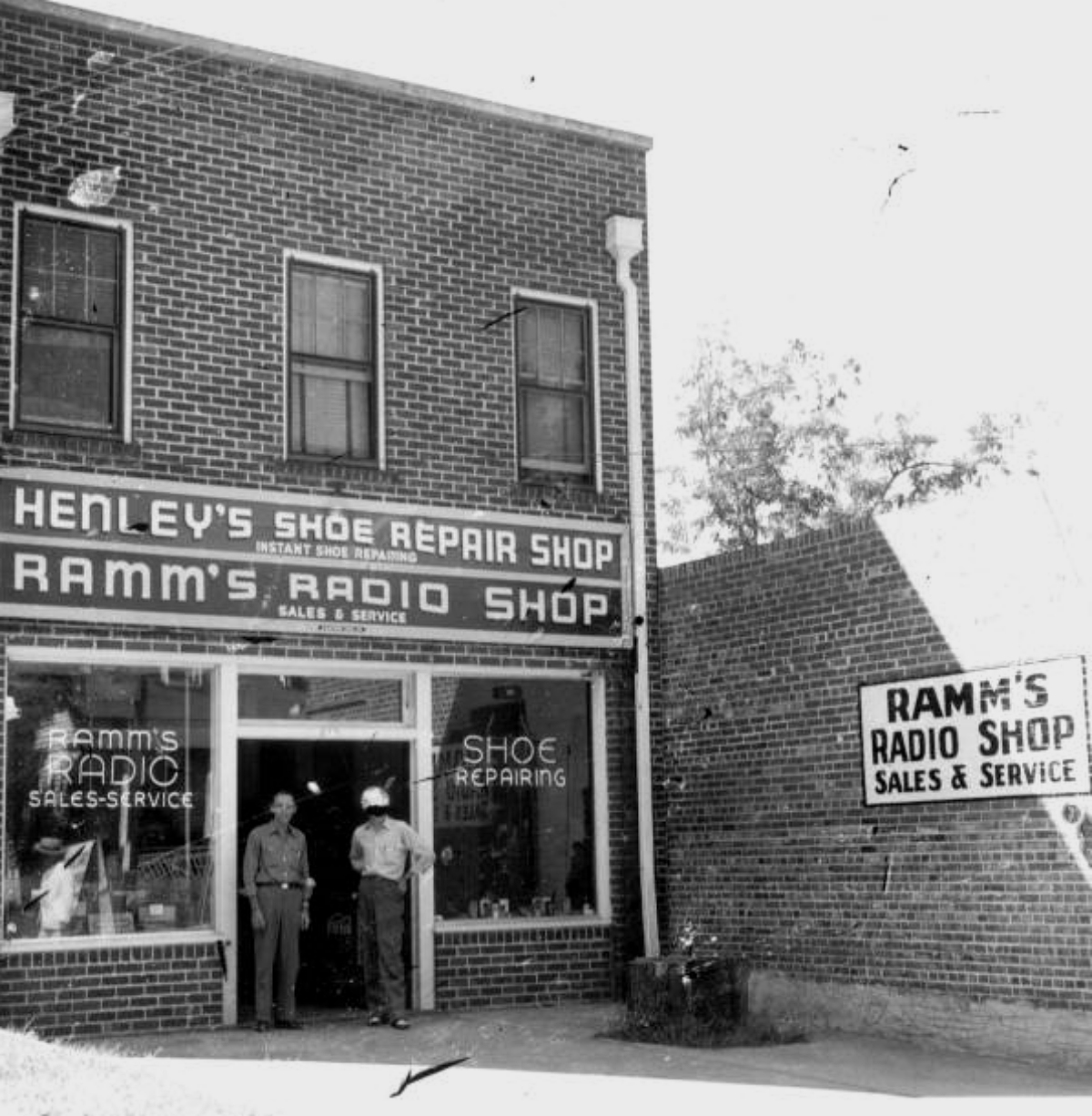 radio and show repair shop, 1940s