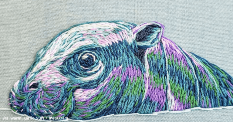 Artist Creates Vibrant Animals From Hoop Embroidery