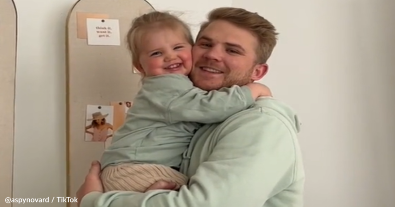 TikTok Debates Over What Color Woman’s Family Is Wearing