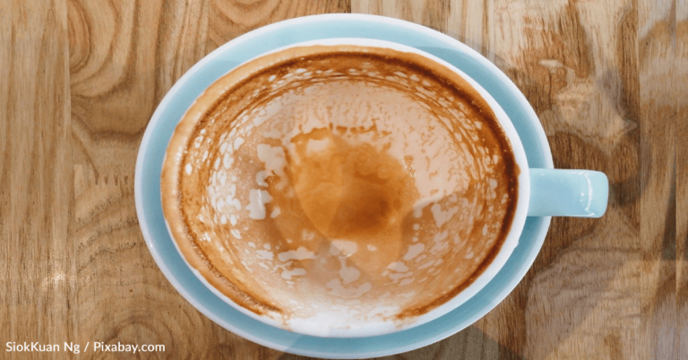 How To Remove Coffee Stains From Mugs