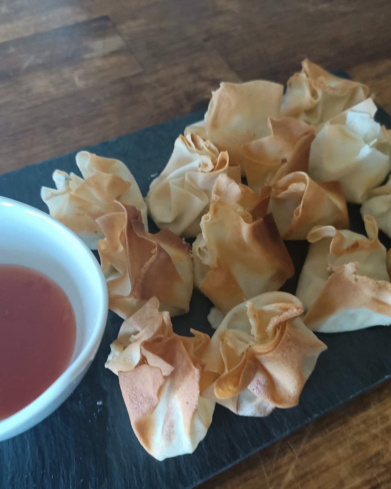 Plated Crab rangoon vertical 1