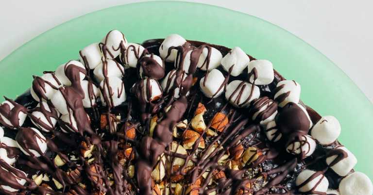 Rocky Road Pie