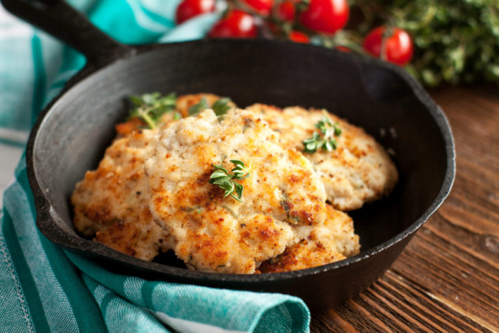 Skillet fried chicken patties