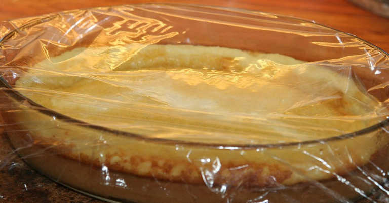 Store Your Plastic Wrap In The Freezer For Easy Use