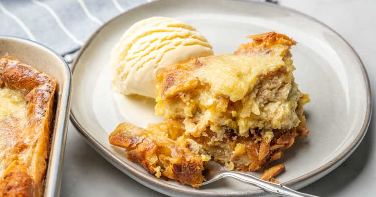 Amaretto Bread Pudding