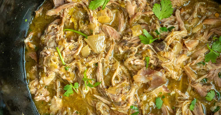 Slow Cooker Salsa Verde Pulled Pork
