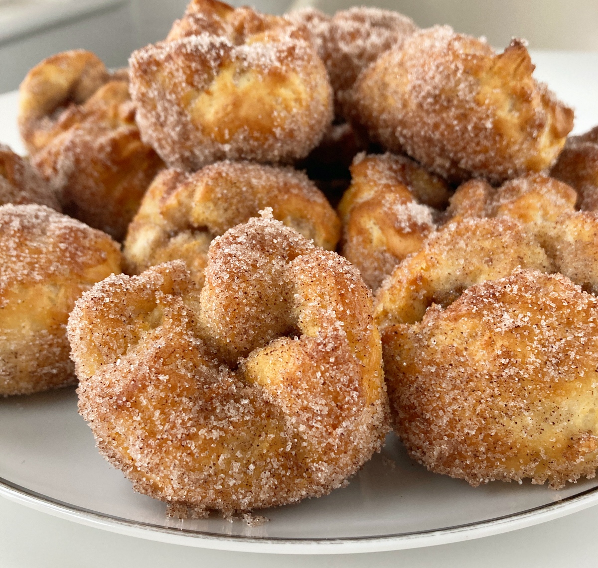 Air Fryer Apple Pie Bites