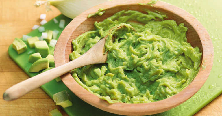 The First Written Recipe of Guacamole Was Written By A Pirate