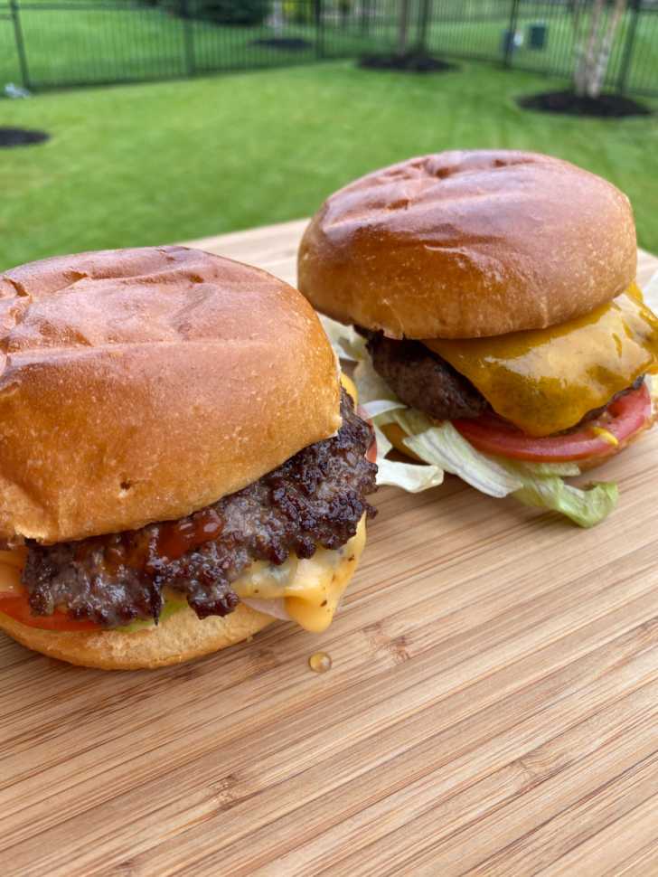 Smashed-Grilled-Burgers