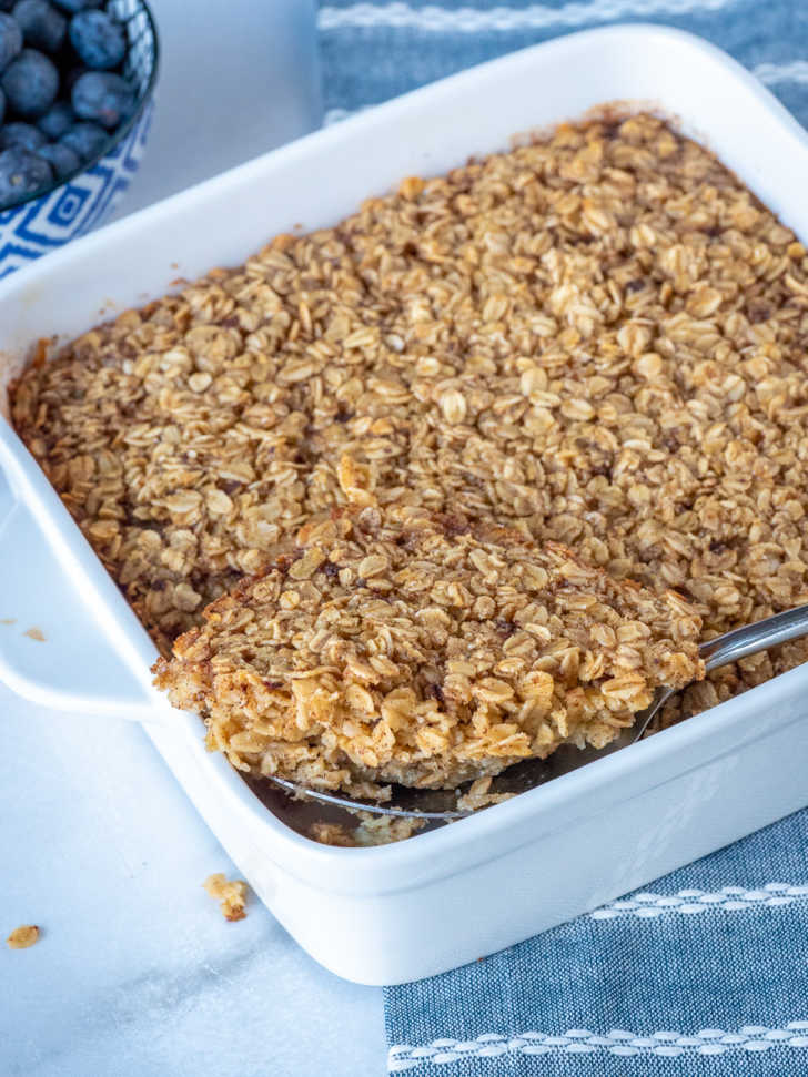 Easy Amish Baked Oatmeal | 12 Tomatoes