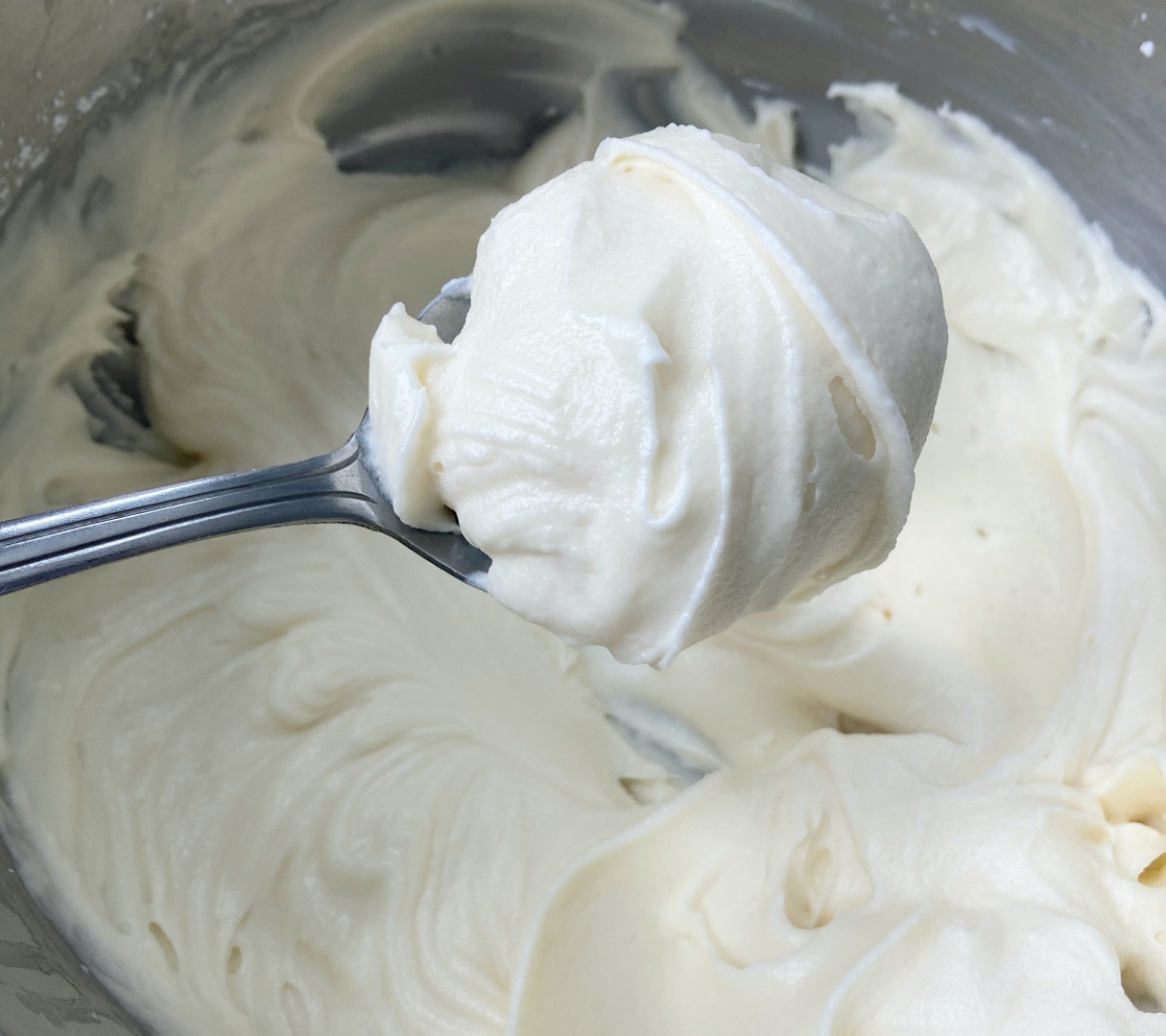 Sour Cream Frosting