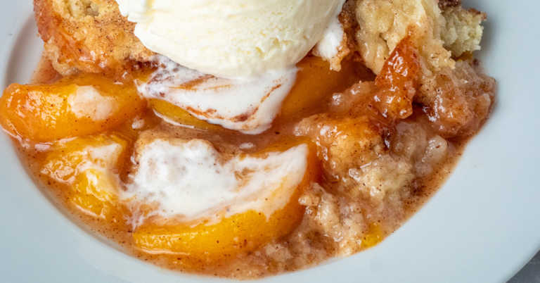 Southern Peach Cobbler