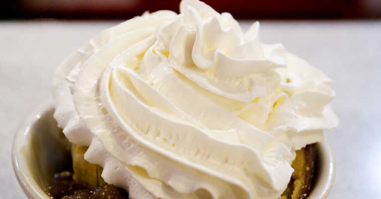 Add This To Your Whipped Cream To Keep It Stable For Hours