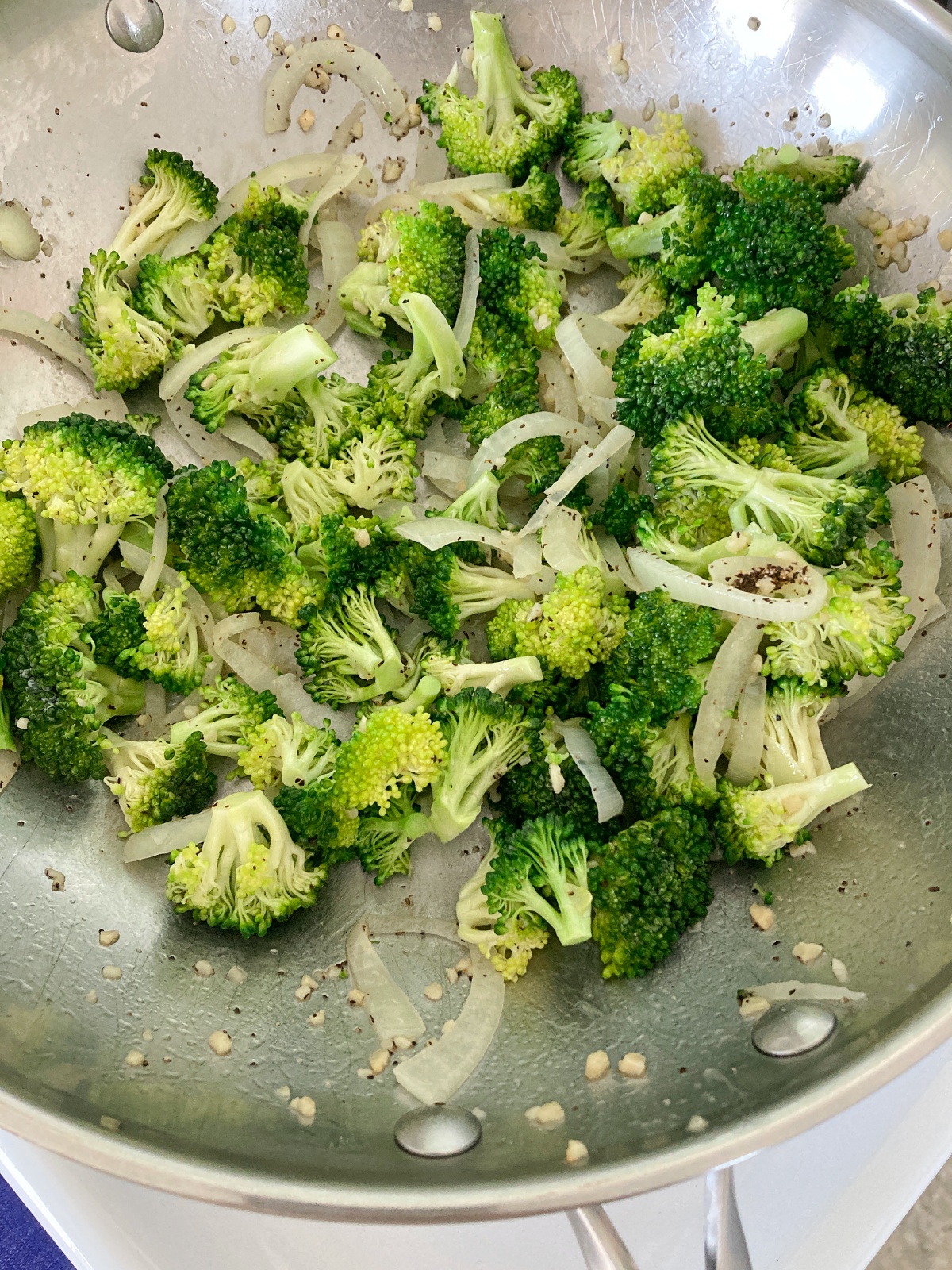 Ree Drummond's Broccoli Cheese Stromboli 