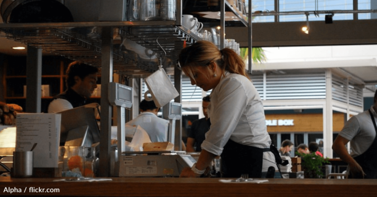 Waitress Is Speechless After Somebody Leaves Her A Tip For $810