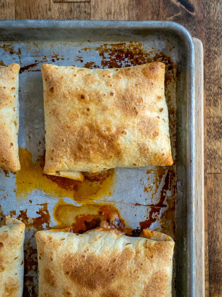 Chicago Style Pizza Puff 12 Tomatoes