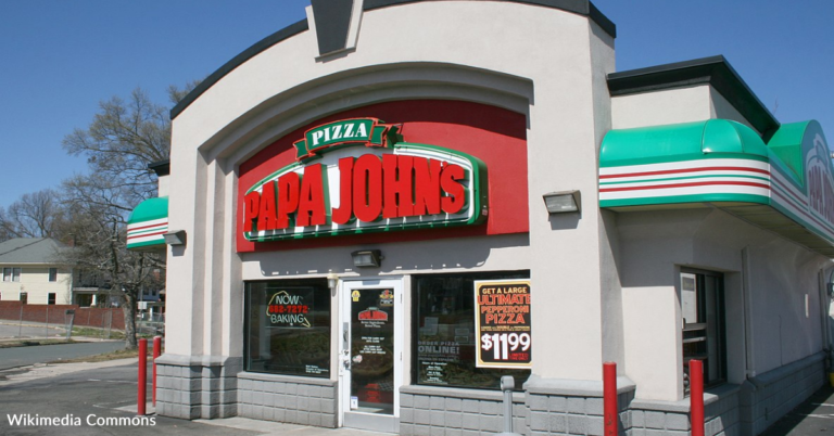 Man Accidentally Orders Papa John Pizza With No Toppings