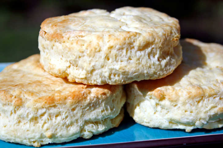 Which Biscuits Compliment Your Meal The Best? | 12 Tomatoes