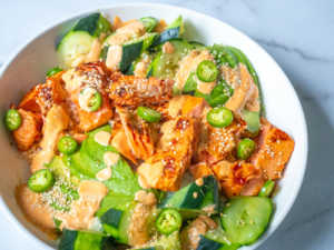 Spicy Salmon Sushi Bowl | 12 Tomatoes