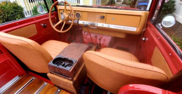 Rebuilding An International Harvester Scout 800