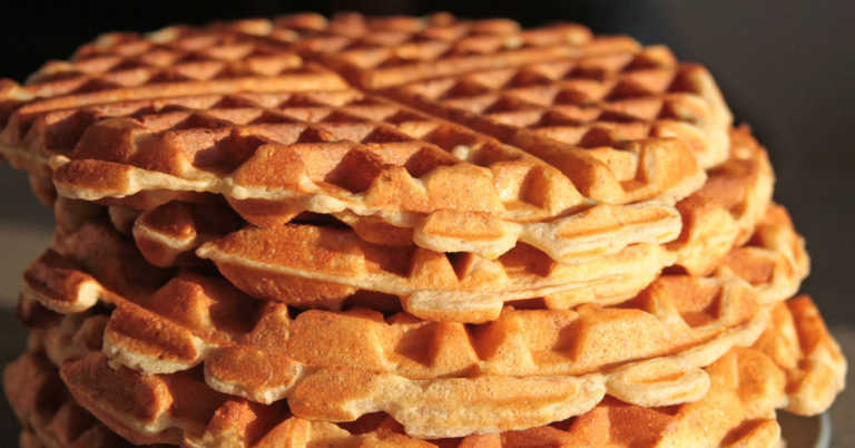 What’s The Difference Between Pancake And Waffle Batter?