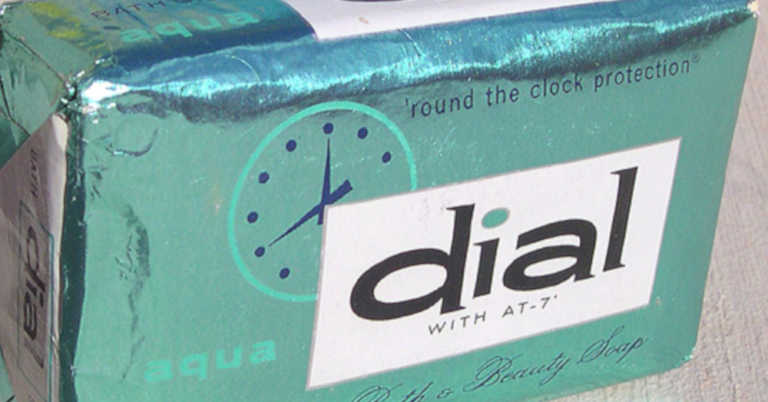 See How Vintage Labels Of Some Our Most Common Household Products Have Changed