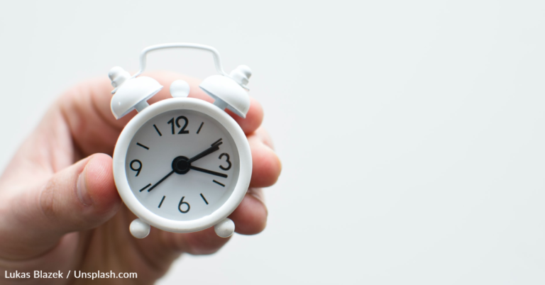 Boss Goes Viral For Punishing Staff When They’re One Minute Late