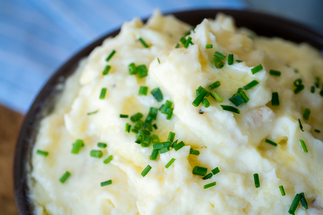 Horseradish Mashed Potatoes | 12 Tomatoes