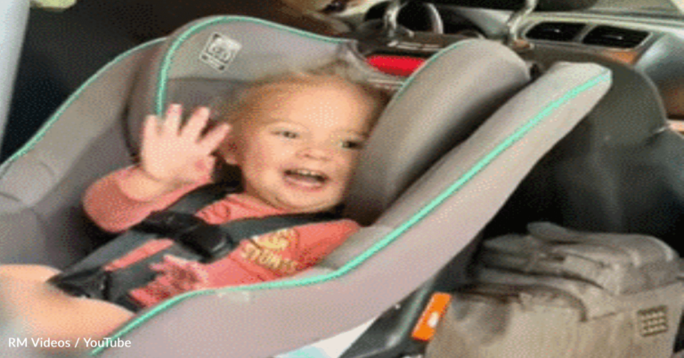 Toddler Waves ‘Hi’ To Mom Every Time She Opens The Door