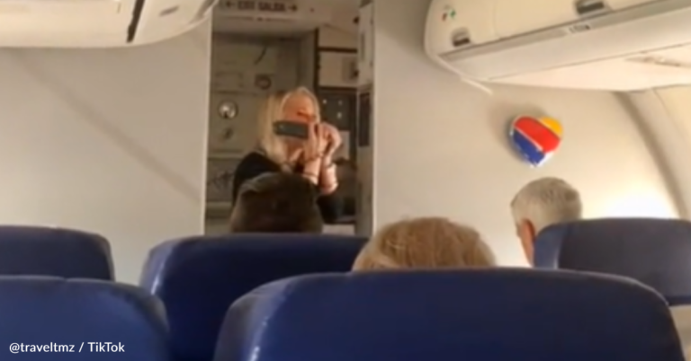 Flight Attendant Sings Her Heart Out On 6AM Flight