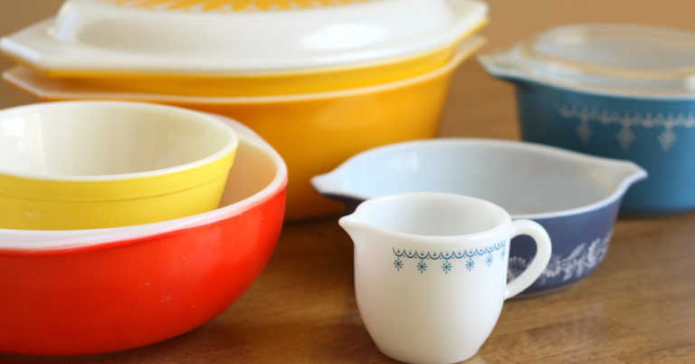 What’s The Difference Between Antique, Retro, and Vintage?