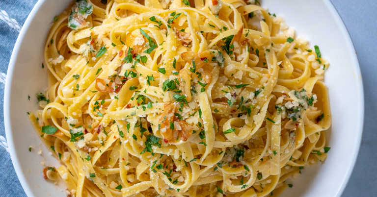 Fettuccine Aglio e Olio (I Oy)