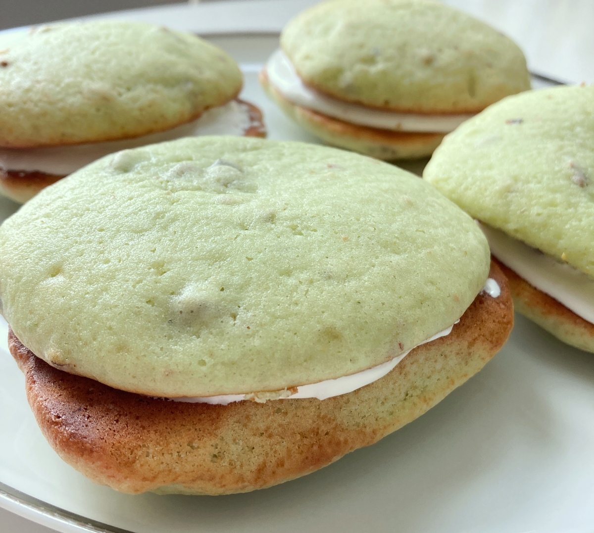 Pistachio Whoopie Pies