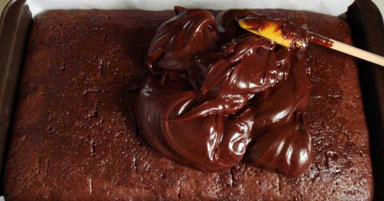 Ways To Make Frosting Without A Hand or Stand Mixer