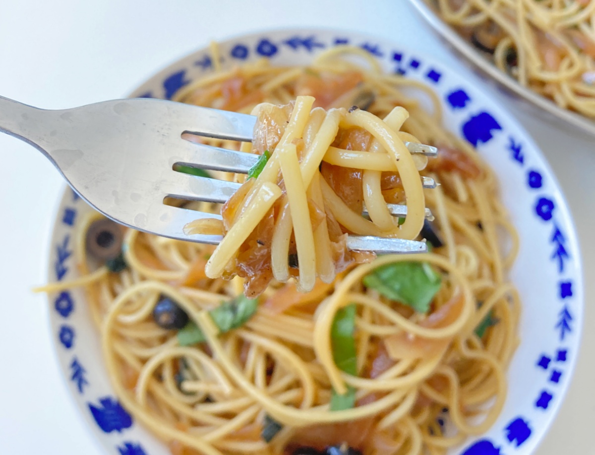 Caramelized Onion Spaghetti