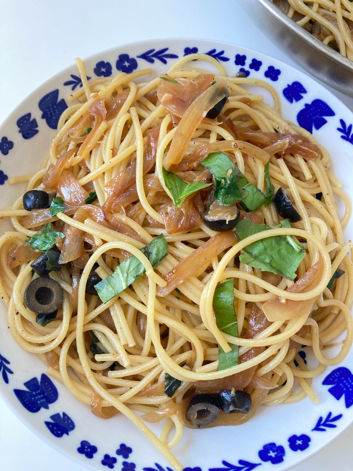 Caramelized Onion Spaghetti