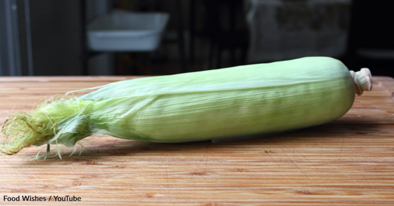 Chef Shares Simple Way To Prepare Silk-Free Corn On The Cob
