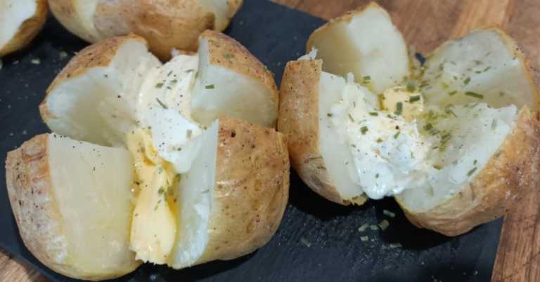 Super Easy Air Fryer Baked Potatoes