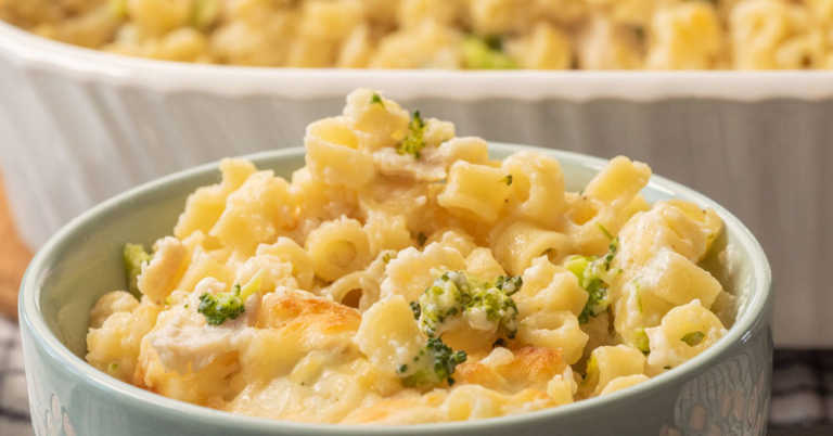 Creamy Chicken and Broccoli Casserole
