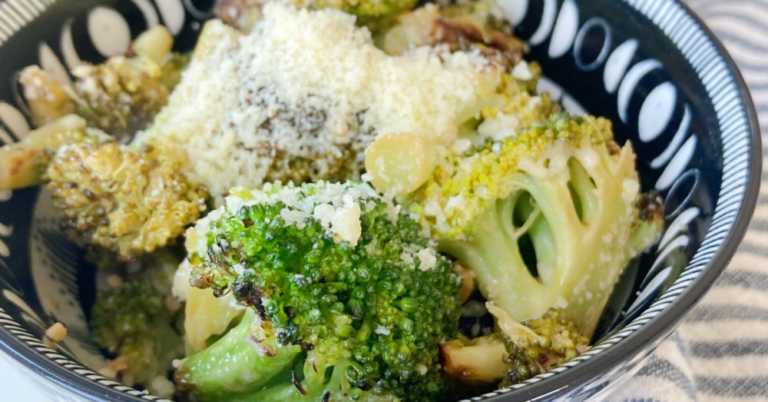Caramelized Broccoli with Garlic
