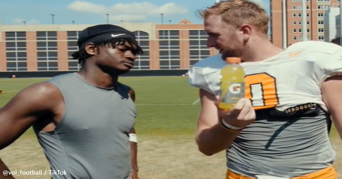 Gatorade color optical illusion stumps: 'It's yellow — you're