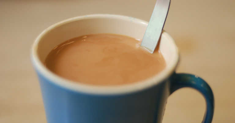 When Making a Cup Of Tea Or Coffee Should You Pour Your Milk In First Or Last?