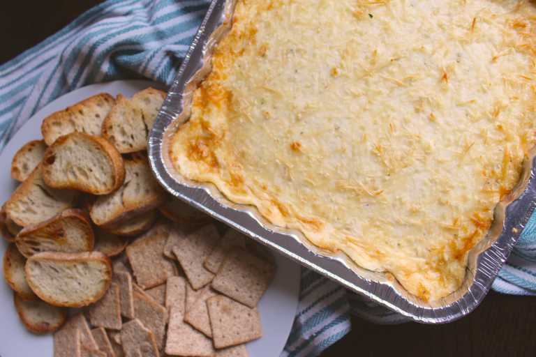 Cheesy Garlic Herb Dip