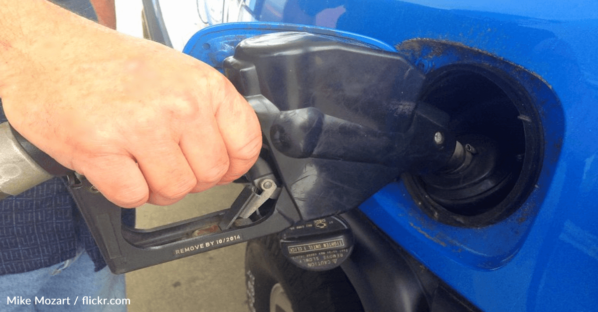 How Gas Pumps Know When It’s Time To Turn Off 12 Tomatoes