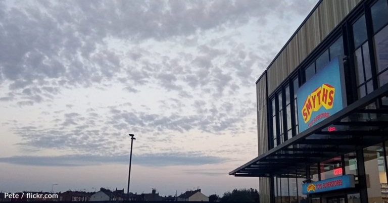 Mom Blown Away By Kindness Of Stranger At The Toy Store