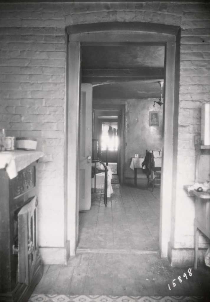 5 Types of NYC Apartments as Explained by an Architect 12 Tomatoes